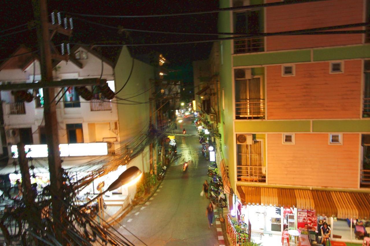 Baan Veerakit Hotel Patong Exterior photo