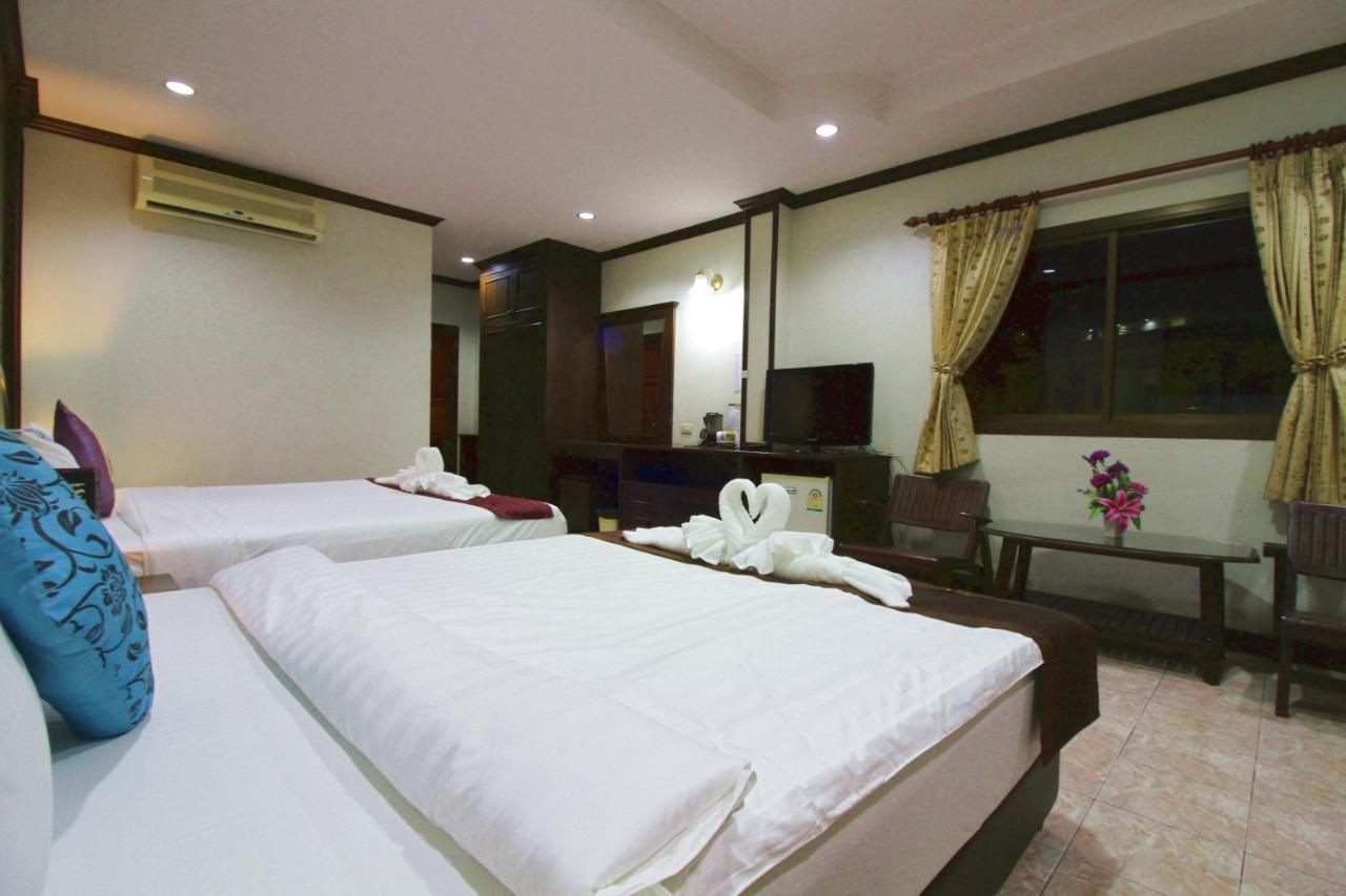 Baan Veerakit Hotel Patong Exterior photo